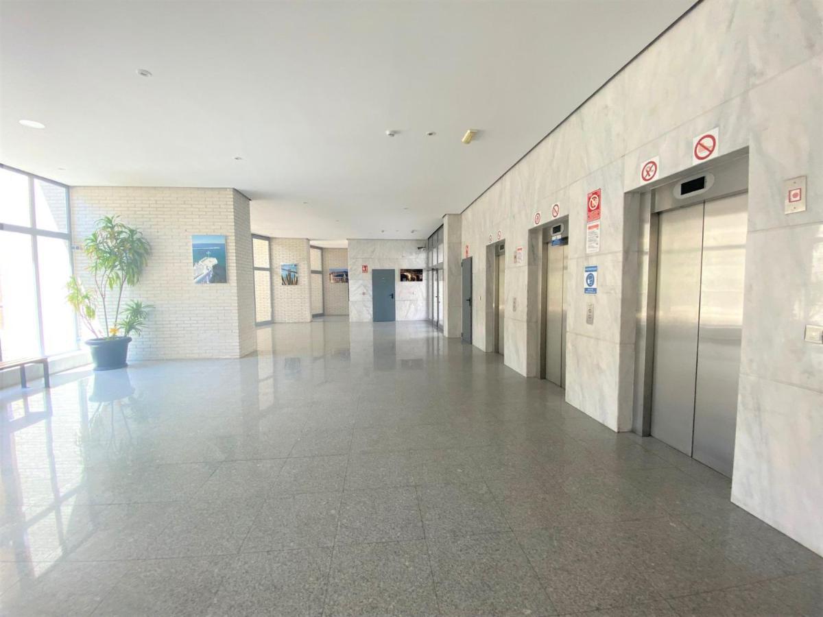 Gemelos 22-1-6 Benidorm Buitenkant foto